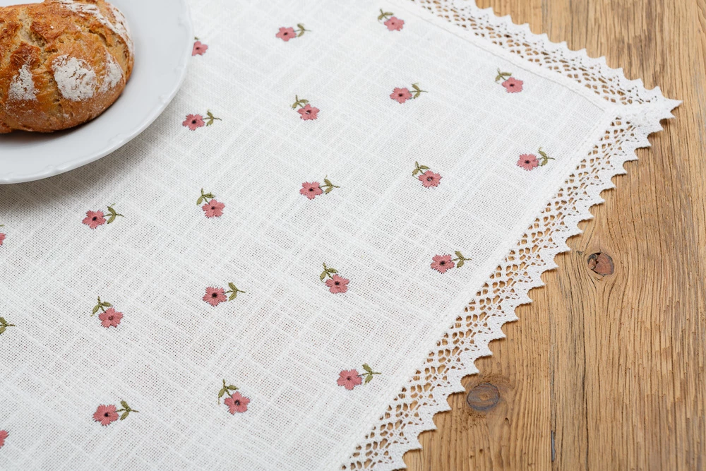 Hahnenfuß Tischdecke 140x180 cm