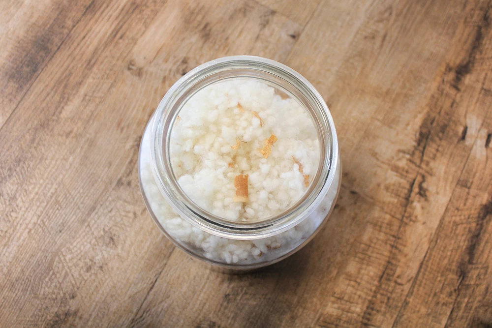 150g Schurwollnoppen + 50g Zirbenflocken Füllung