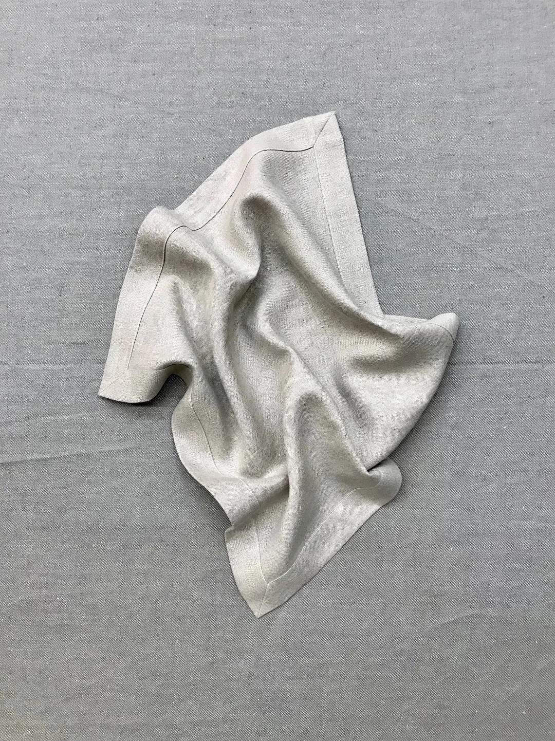 Reinleinen Serviette 342 mit Kuvertsaum, 40x40 cm