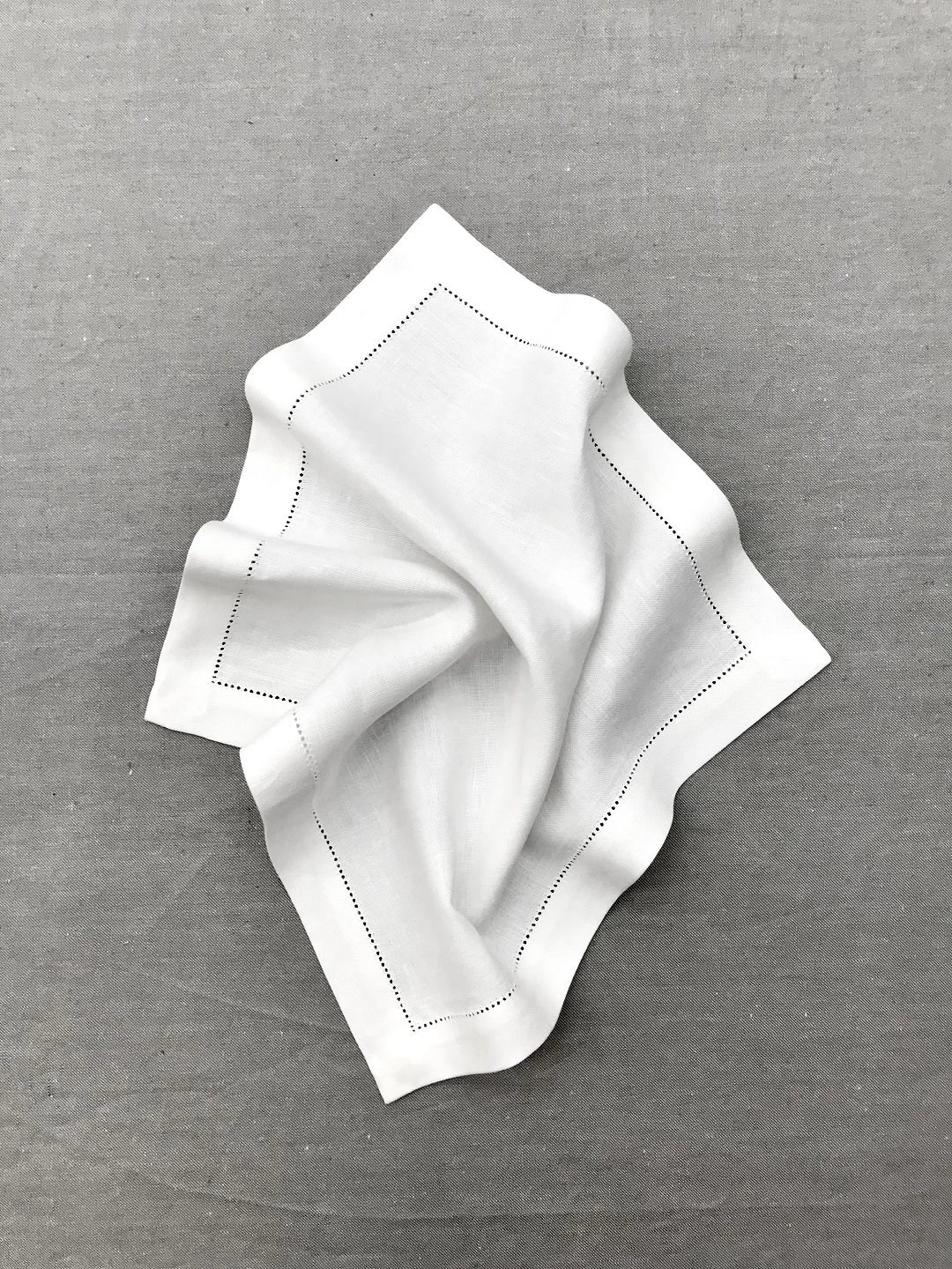 Reinleinen Stoffserviette 342 mit Lochsaum, 40x40 cm