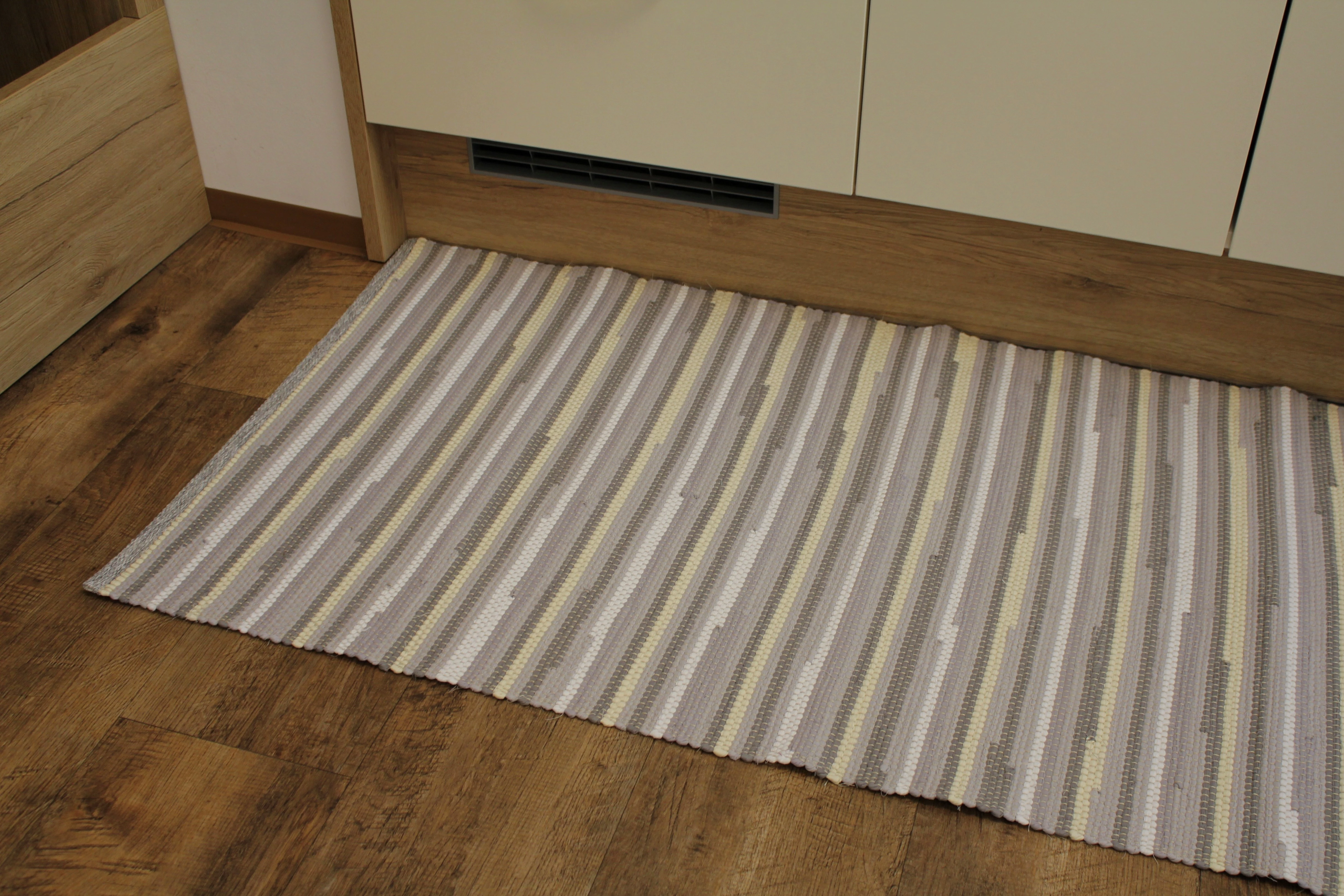 AKTION Fleckerlteppich Guglwald, 70x140 cm, grau, Einzelstück