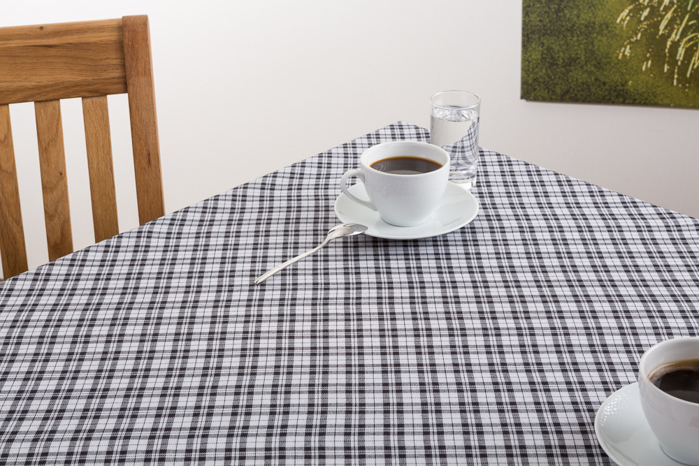 Meterware schwarz kariert 160 cm
